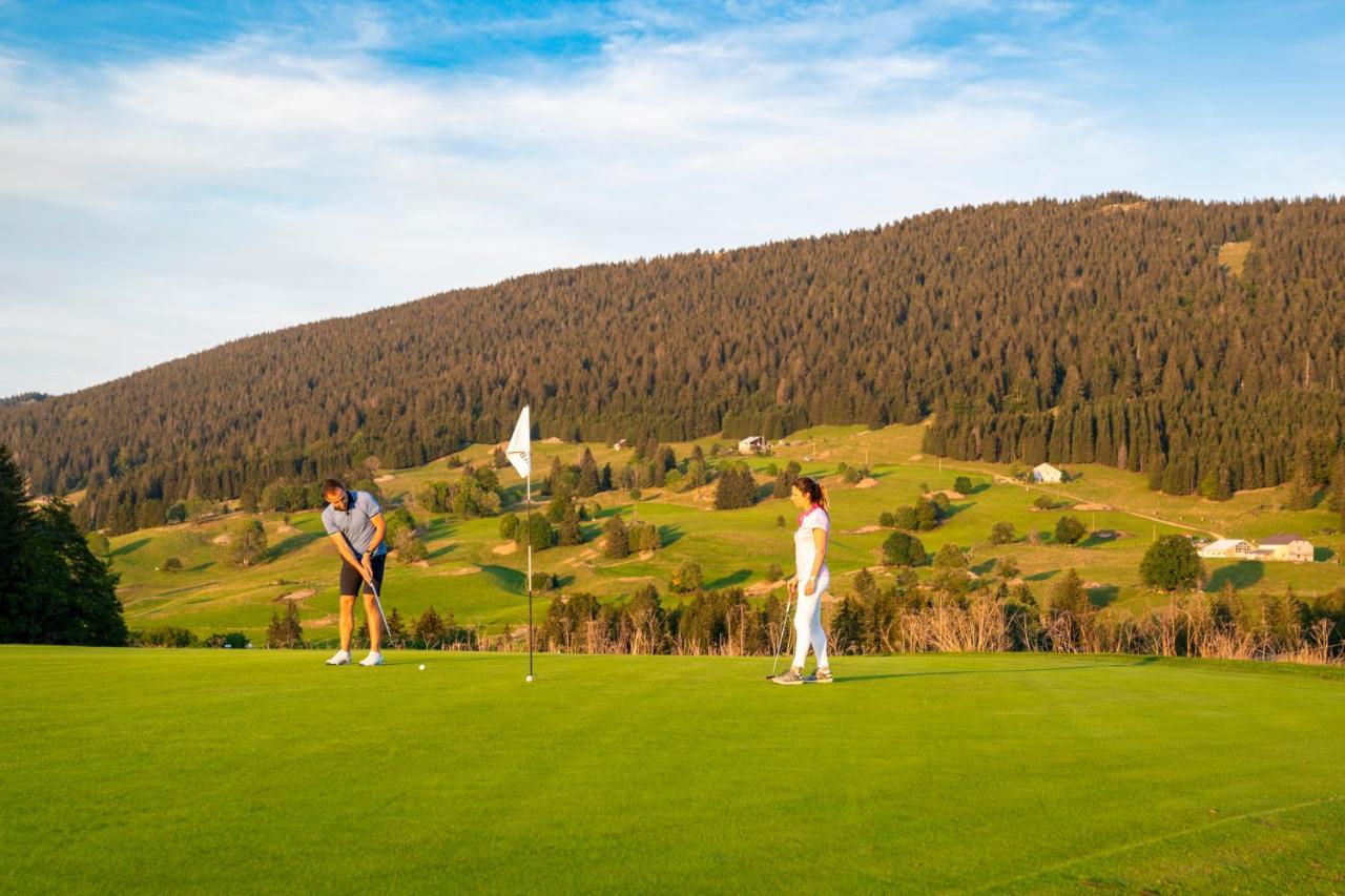 Domaine Du Mont-saint-jean Hotel